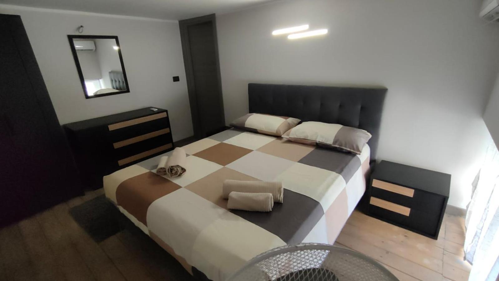 Louis Home Siraküza Dış mekan fotoğraf